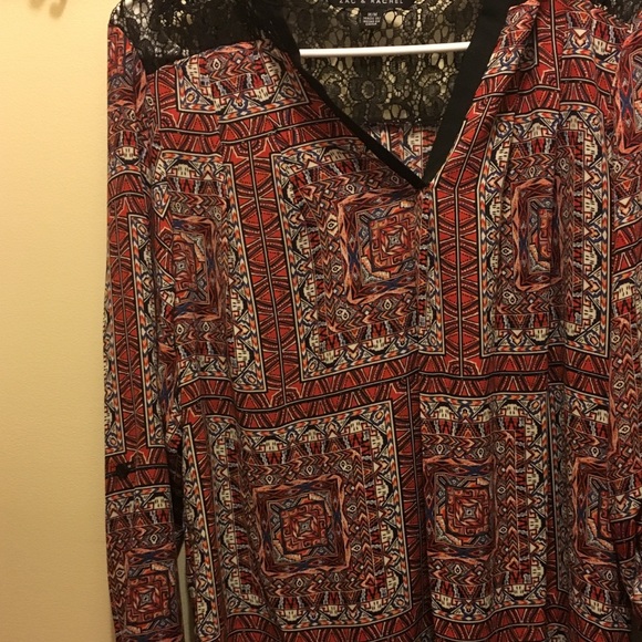 Top - Picture 2 of 4